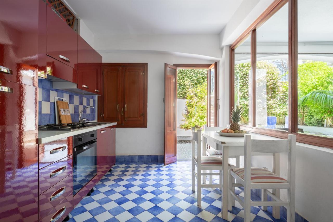 La Cueva Dello Scirocco By Domusicily Apartment Мондело Екстериор снимка