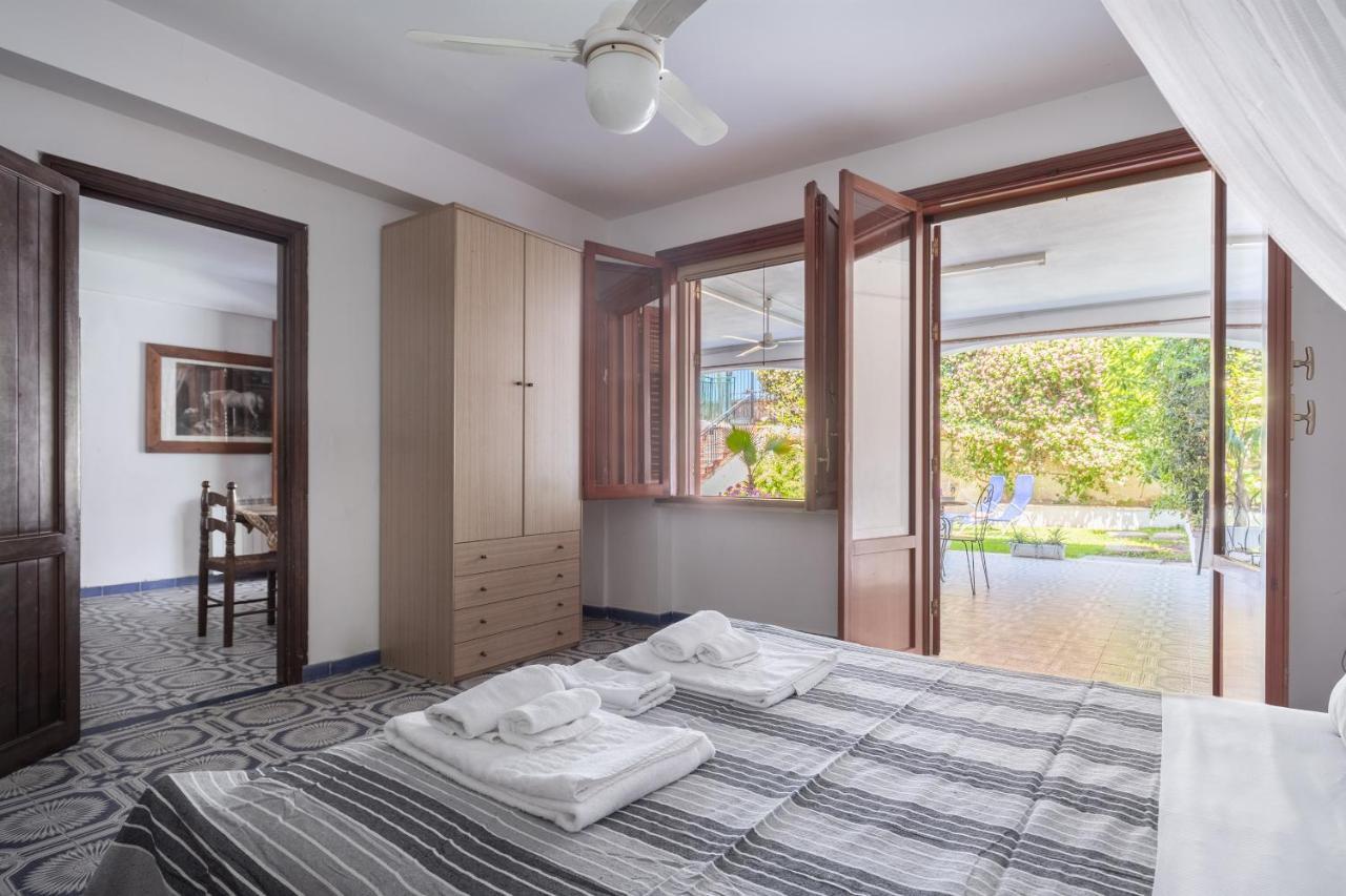 La Cueva Dello Scirocco By Domusicily Apartment Мондело Екстериор снимка